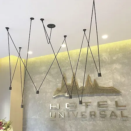Universal 2*