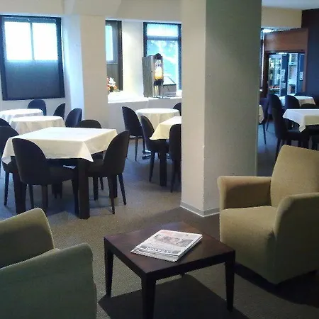 Otel Universal
