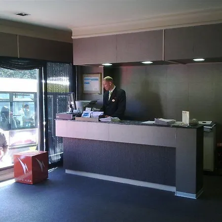Universal Otel